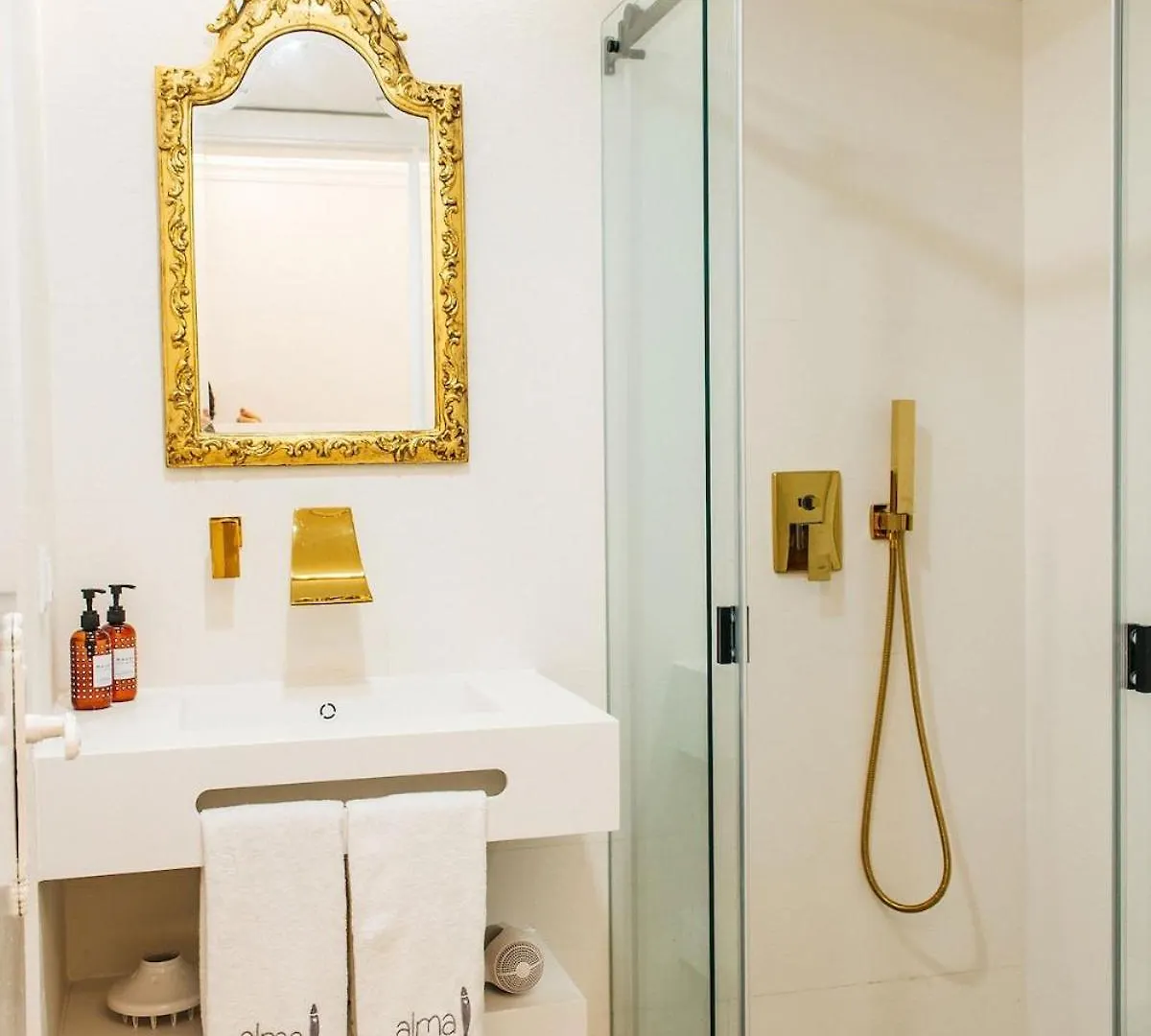 Exquisite Apartment Portuguese Soul Alfama 2P Lisboa
